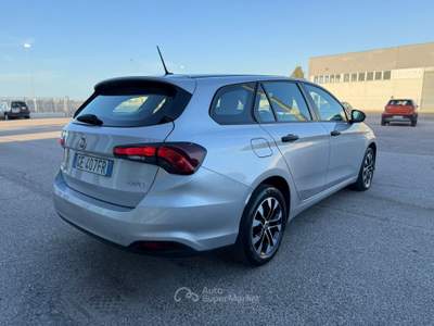 Fiat Tipo UNICO PROPRIETARIO Argento usata Modugno