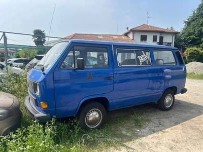 Volkswagen T3 Transporter 2.1 benzina (8 posti) Blu/Azzurro usata Mornago