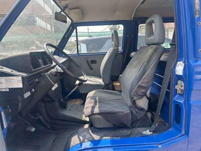 Volkswagen T3 Transporter 2.1 benzina (8 posti) Blu/Azzurro usata Mornago
