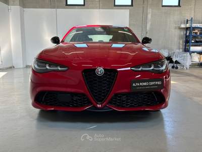 Alfa Romeo Giulia 2.0 T 280cv Veloce AT8 Q4 Rosso usata Milano