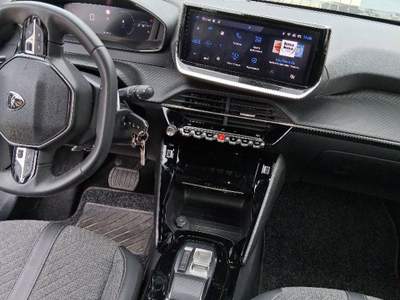 Peugeot 2008 parcheggio privato  Grigio usata Montesarchio