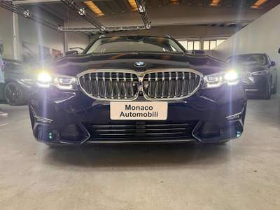 BMW Serie 3 320d d  Touring Luxury Line Individual Blu/Azzurro usata Gambellara