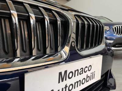 BMW Serie 3 320d d  Touring Luxury Line Individual Blu/Azzurro usata Gambellara