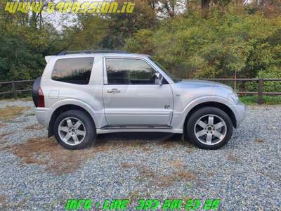 Mitsubishi Pajero 3.2 16V DI-D 3p. GLS2 Argento usata COSSATO