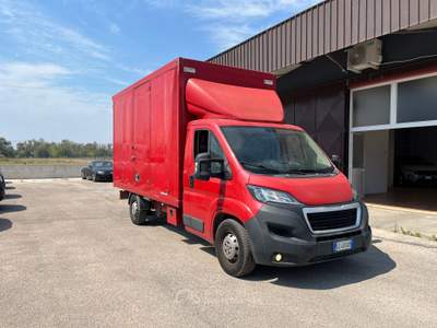 Peugeot Boxer Peugeot Boxer 435 L4 BlueHDi 140 FURGONE Cabinato Rosso usata Latina