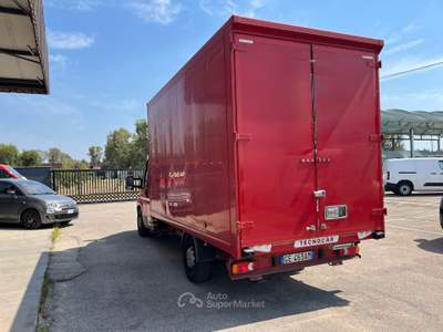 Peugeot Boxer Peugeot Boxer 435 L4 BlueHDi 140 FURGONE Cabinato Rosso usata Latina
