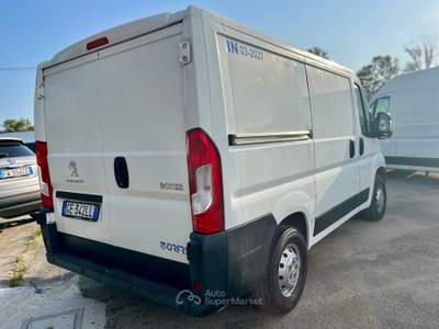 Peugeot Boxer PEUGEOT BOXER 2.2 BlueHDi 140 CV S&S L1H1 FURGONE ISOTERMICO Bianco usata Latina