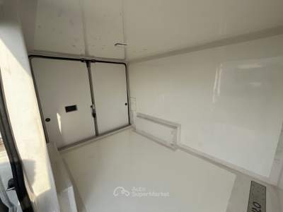 Peugeot Boxer PEUGEOT BOXER 2.2 BlueHDi 140 CV S&S L1H1 FURGONE ISOTERMICO Bianco usata Latina