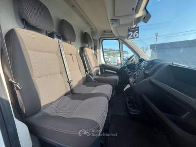 Peugeot Boxer PEUGEOT BOXER 2.2 BlueHDi 140 CV S&S L1H1 FURGONE ISOTERMICO Bianco usata Latina