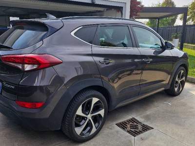 Hyundai Tucson Cambio automatico, pelle totale, tettuccio panoramico Marrone usata Busnago