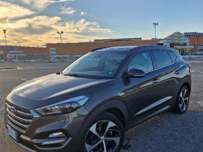 Hyundai Tucson Cambio automatico, pelle totale, tettuccio panoramico Marrone usata Busnago