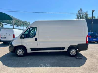 Citroen Jumper CITROËN JUMPER 30 L2H2 BlueHDi 120 S&S - FURGONE Bianco usata Latina