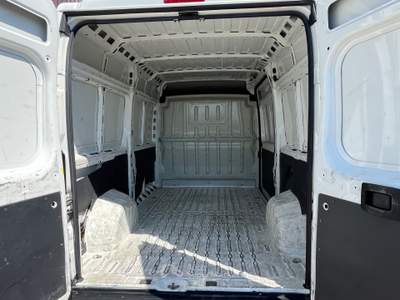 Citroen Jumper CITROËN JUMPER 30 L2H2 BlueHDi 120 S&S - FURGONE Bianco usata Latina
