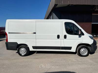 Citroen Jumper Jumper Furgone 33 L2H1 Blue Hdi 140 S&S FURGONE Bianco usata Latina