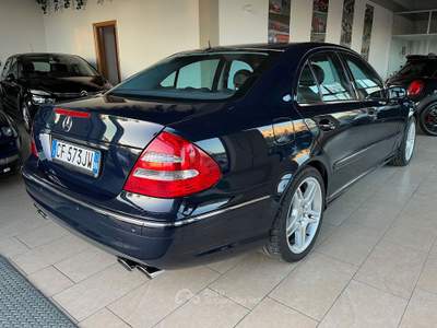 Mercedes-Benz Classe E "ASI" * TAGLIANDI MERCEDES * UFFICIALE * UNICO PROP. Blu/Azzurro usata SAN GIOVANNI IN PERSICETO