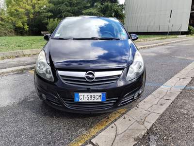 Opel Corsa uniproprietario cronologia tagliandi opel completa Nero usata FIRENZE