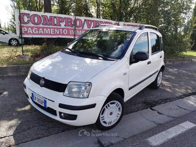 Fiat Panda uniproprietario, manutenzioni regolari, cinghia fatta Bianco usata FIRENZE Fiat Panda uniproprietario, manutenzioni regolari, cinghia fatta Bianco usata FIRENZE