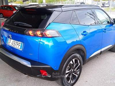Peugeot 2008 BlueHDi 130 S&S EAT8 GT Blu/Azzurro usata Cassino