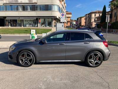 Mercedes-Benz Classe A Mercedes-Benz GLA-Class GLA 200 D AMG Line #7807 Nero usata Bastia Umbra