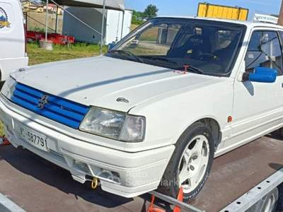 Peugeot 309 1.9 16V 3 porte GTI Bianco usata Padova