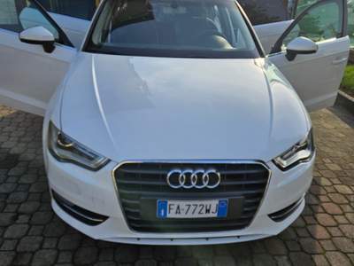 Audi A3 AUDI A3 3ª serie 1.6 TDI clean diesel S tronic Ambition usata Cavaglià