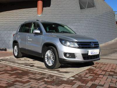 Volkswagen Tiguan 2.0 TDI 177cv 4MOTION Argento usata Denno