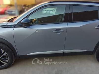 Peugeot 2008 Active Pack 100kW usata Viadana