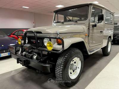 Toyota Land Cruiser 94cv Beige usata Moncalieri