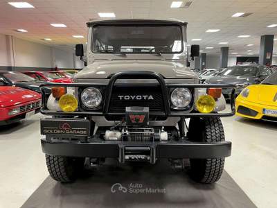 Toyota Land Cruiser 94cv Beige usata Moncalieri