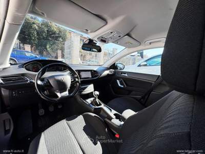 Peugeot 308 308 BlueHDi 120 S&S EAT6 Business Grigio usata Veglie