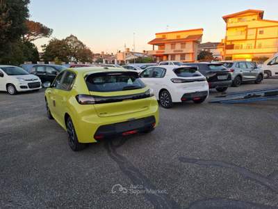 Peugeot 208 208 Hybrid 110 e-DCS6 Style - KM0 Argento usata ROMA