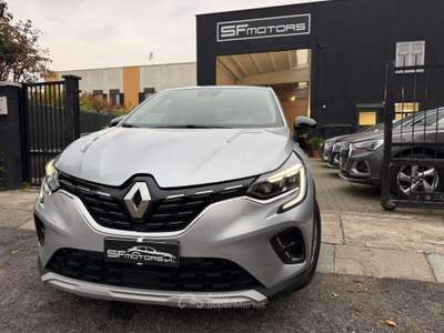 Renault Captur Captur Plug-in Hybrid E-Tech 160 CV Argento usata Alessandria