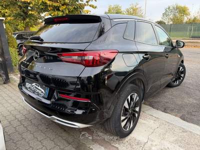 Opel Grandland Grandland 1.5 diesel Ecotec aut. Business Elegance Nero usata Alessandria