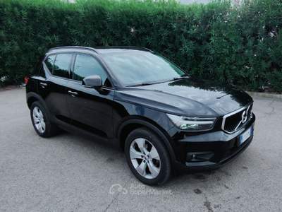 Volvo XC40 Tenuta sempre in box, cambio automatico perfetta Nero usata Molfetta