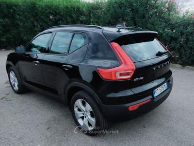 Volvo XC40 Tenuta sempre in box, cambio automatico perfetta Nero usata Molfetta