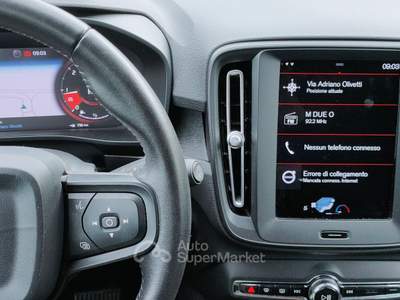 Volvo XC40 Tenuta sempre in box, cambio automatico perfetta Nero usata Molfetta