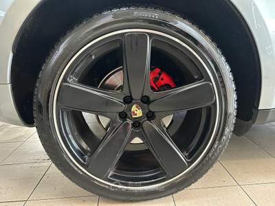 Porsche Macan 2.0 PDK FULL FULL OPT SEMPRE TAGLIANDATA PERFETTA!!!!!!! Argento usata Viareggio