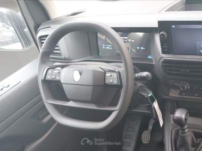 Peugeot Expert III std 1.5 Bluehdi 120cv S&S vetrato Bianco usata Padova
