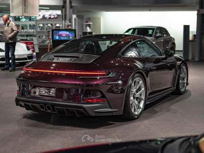 Porsche 911 Carrera 992 Coupe 4.0 GT3 Touring PTS Rosso usata Noventa Padovana