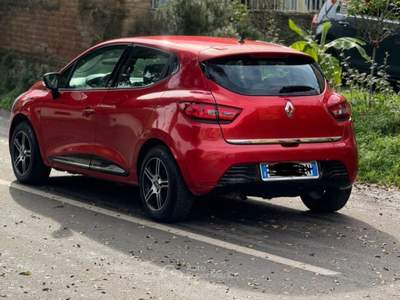 Renault Clio GPL Rosso usata Langhirano