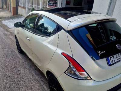 Lancia Ypsilon lancia y Bianco usata Montecorvino Rovella