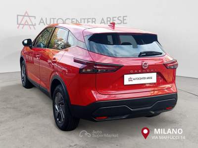 Nissan Qashqai MHEV 140 CV Business Rosso usata Milano