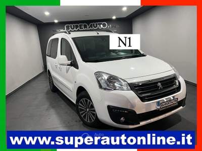 Peugeot Partner Tepee MIX 1.6 HDI AUTOCARRO 5 POSTI Bianco usata Atena lucana