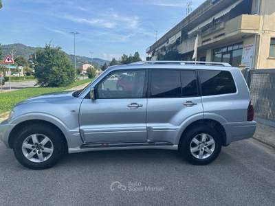 Mitsubishi Pajero 7 posti Argento usata RUFINA