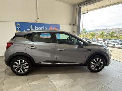 Renault Captur Blue dCi 95 CV Intens Grigio usata ADRANO