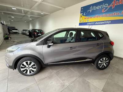 Renault Captur dCi 8V 90 CV Start&Stop Energy Life Grigio usata ADRANO