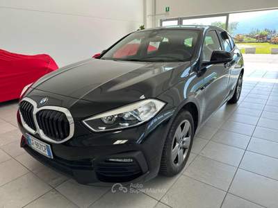 BMW Serie 1 116d d 5p. Business Advantage Nero usata Gemona del Friuli