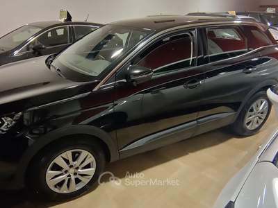 Peugeot 3008 AUTO CON 91000 KM PARI AL NUOVO UNICO PROPRIETARIO Nero usata Molfetta