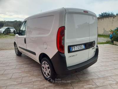 Fiat Doblò 1.4 T-Jet Natural Power Lounge usata Caprarica di Lecce