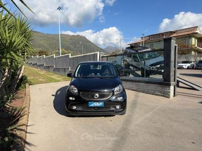 Smart ForFour 70 1.0 Passion Nero usata Campagna